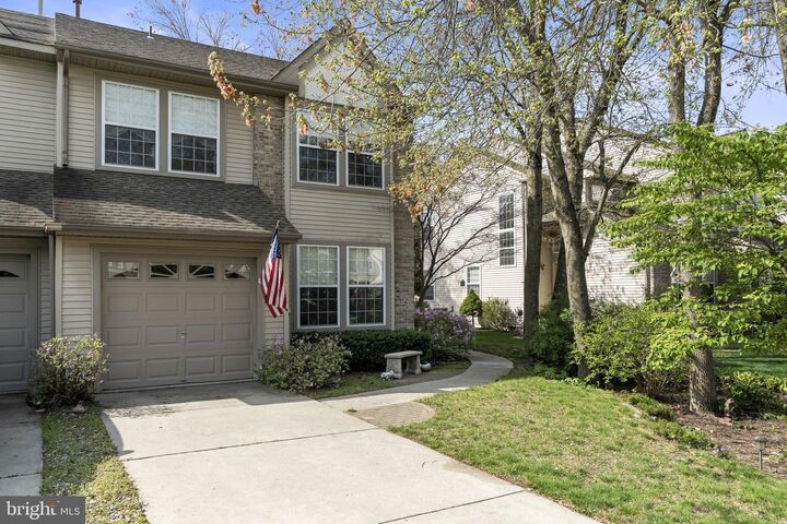 Property Photo:  60 Smokey Run Drive  NJ 08009 