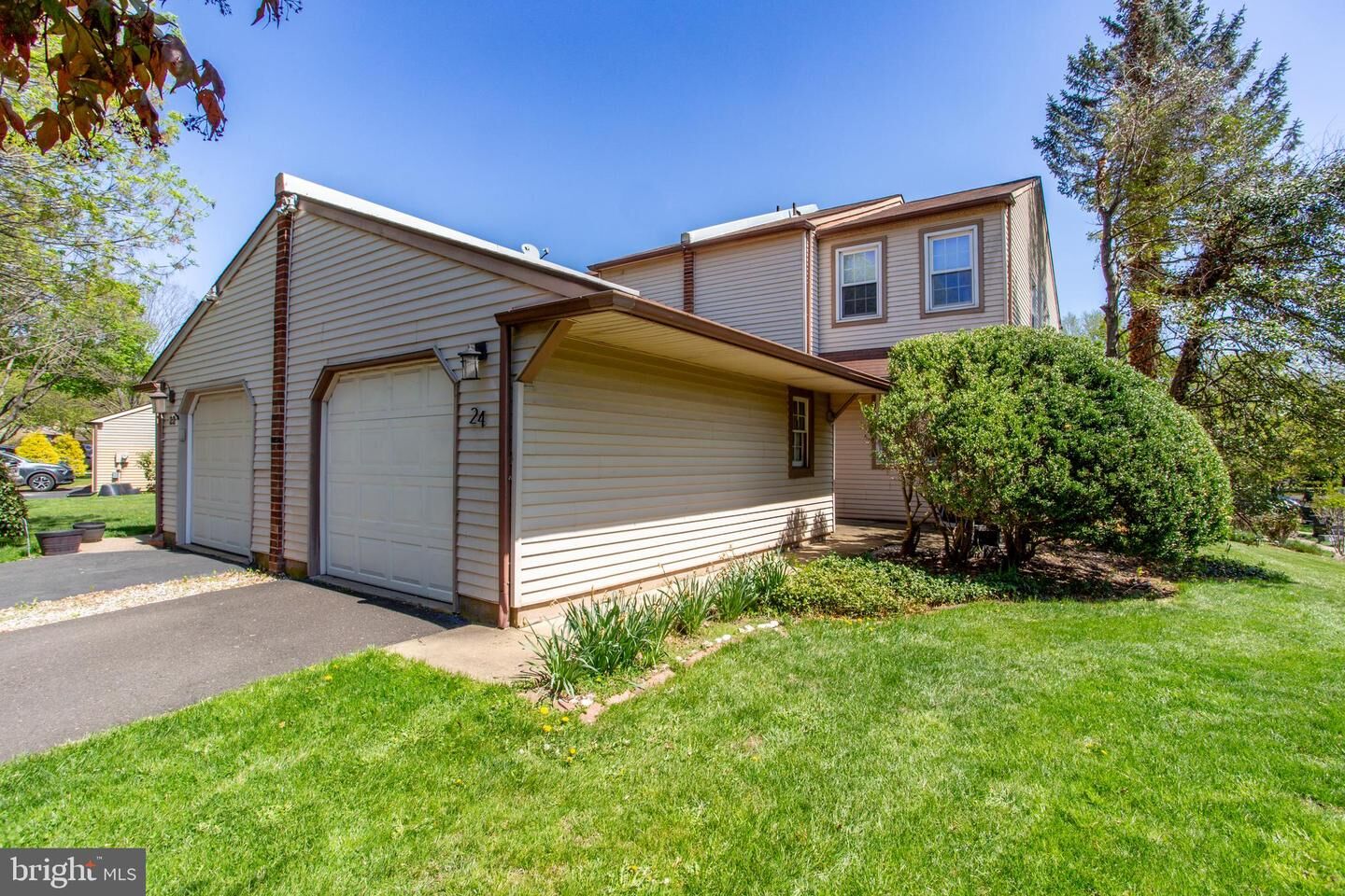 Property Photo:  24 Sandy Ridge Drive  PA 18901 