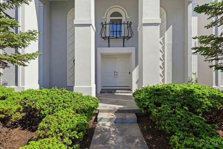 Property Photo: 9030 Ambercreek Drive OH 45236