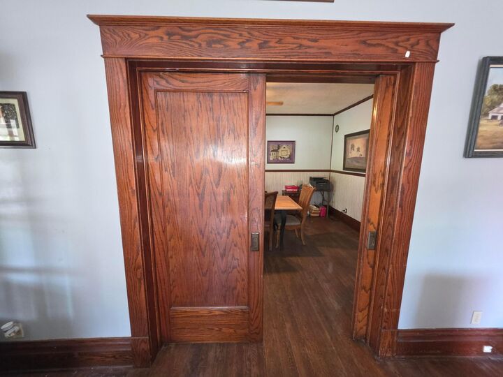 Property Photo:  362 W High Street  OH 43338 