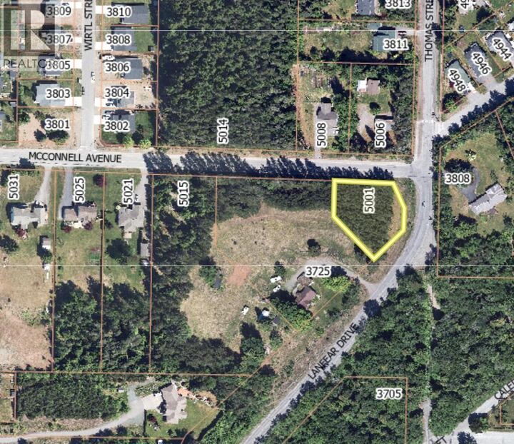 Property Photo:  5001 McConnell Avenue  BC V8G 5H1 