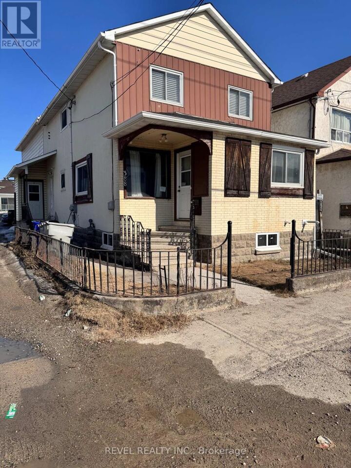Property Photo: 388 Pine Street South ON P4N 2L3