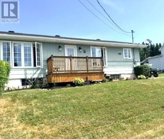 Property Photo: 17 Gauthier Street ON P0L 1G0