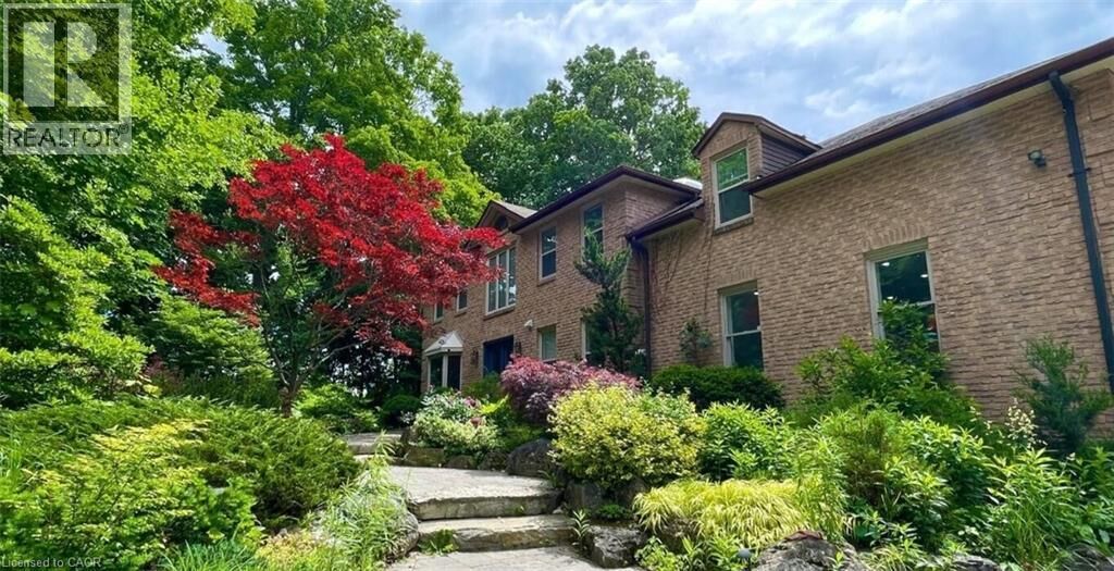 Property Photo:  877 The Grange  ON L7C 0E4 