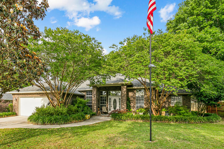 Property Photo:  2583 Stormy Circle  FL 32566 