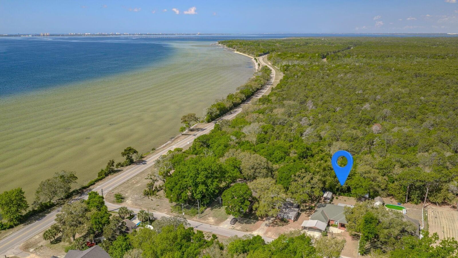 Property Photo:  328 Chippewa Drive  FL 32578 