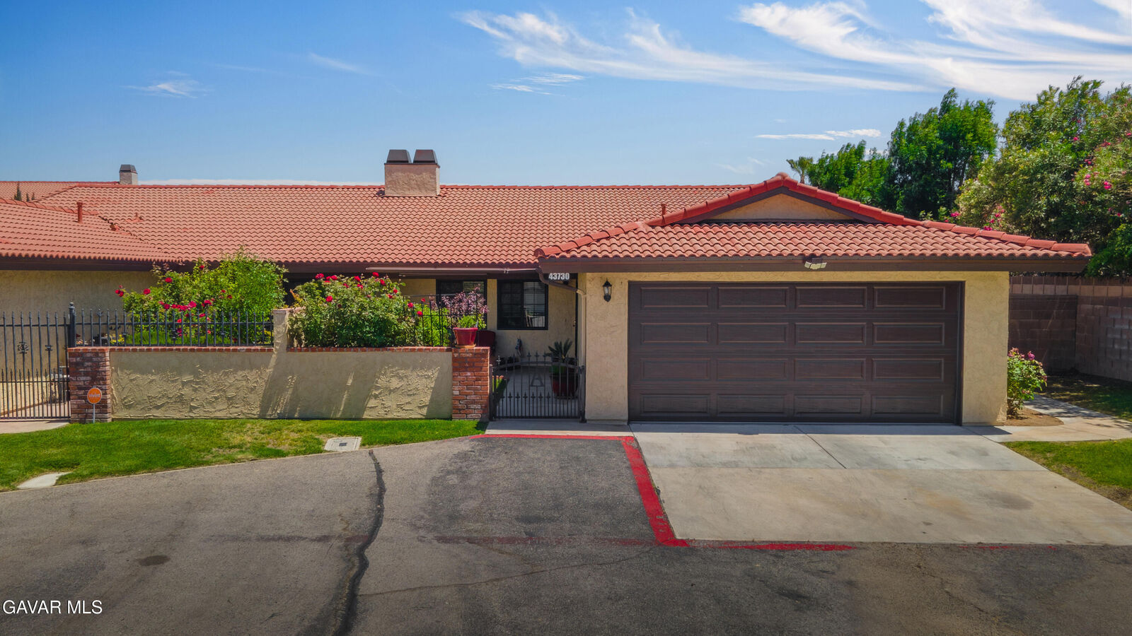 Property Photo:  43730 Lena Court  CA 93535 