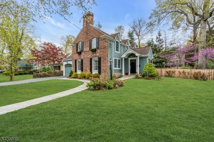 Property Photo:  14 John Street  NJ 07928 