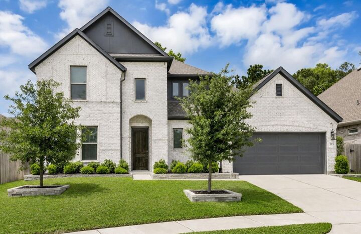 Property Photo:  2915 Oakcrest Meadow Court  TX 77385 