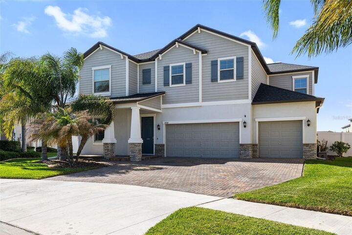 Property Photo:  13208 Satin Lily Drive  FL 33579 