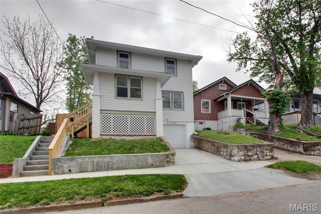 Property Photo:  728 Pine Street  MO 63401 