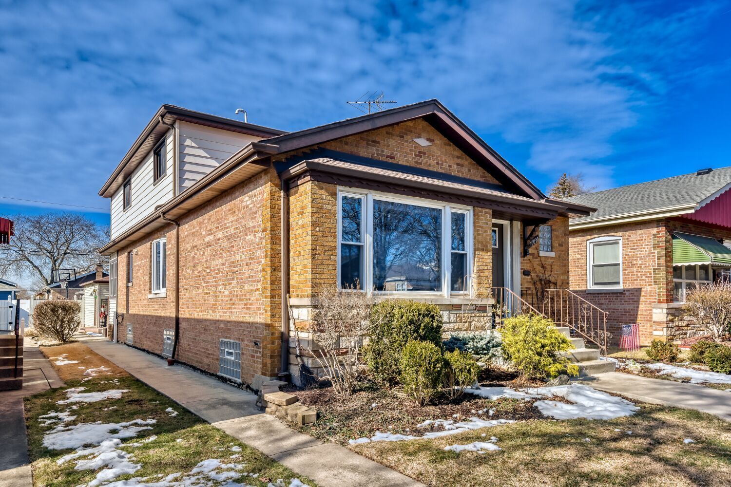 Property Photo:  10030 S Washtenaw Avenue  IL 60655 