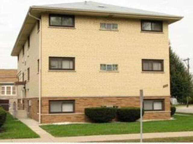 Property Photo:  7900 W 26th Street Gn  IL 60546 