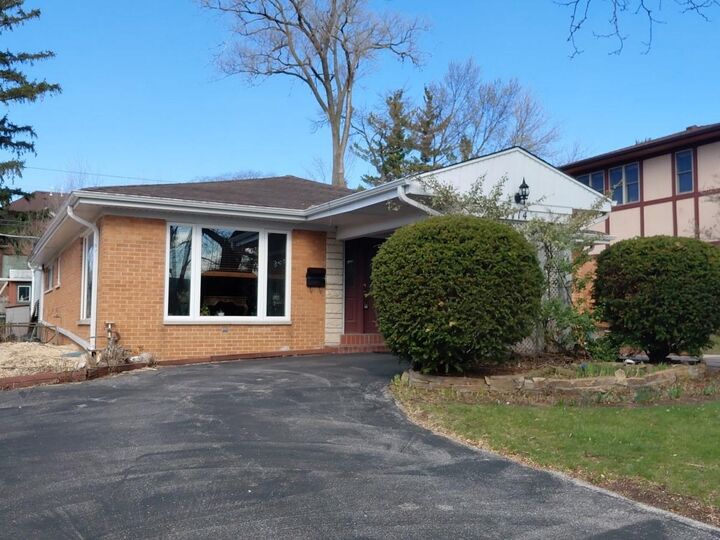 Property Photo:  9714 Kedvale Avenue  IL 60076 