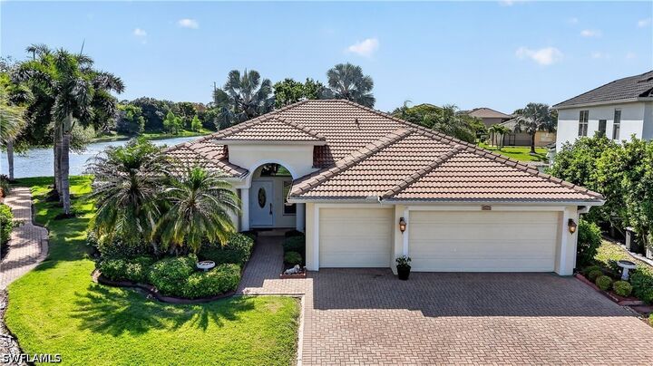 Property Photo:  12585 Gemstone Court  FL 33913 