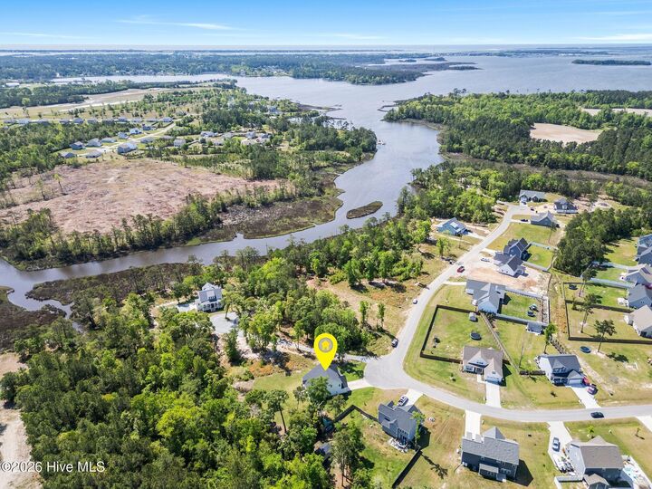 Property Photo:  121 Starkey Creek Drive  NC 28584 