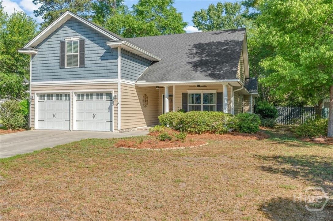 Property Photo:  194 Cottonham Court  GA 31324 