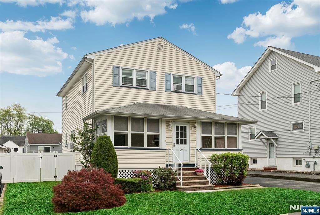Property Photo:  20 Catherine Avenue  NJ 07663 