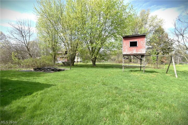 Property Photo:  1612 Jacobs Road  OH 44505 