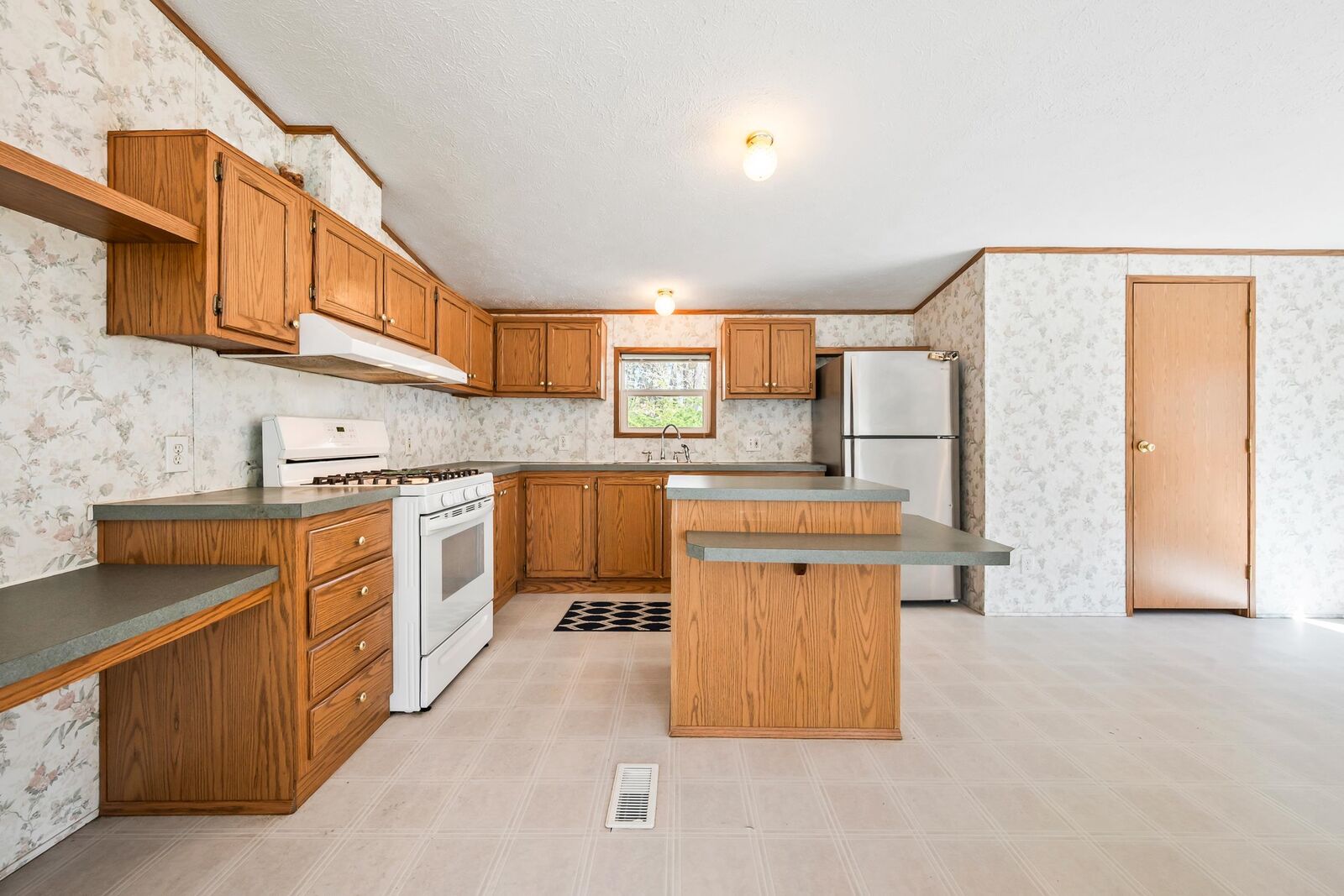 Property Photo:  26 Firelite Road  NH 03860 