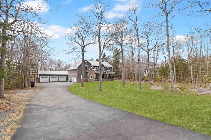 118 Stone Mount Drive — photo 1