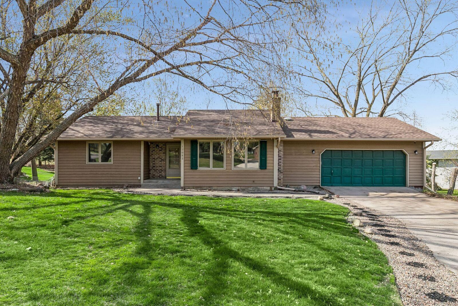 Property Photo:  17082 Hamilton Drive  MN 55044 