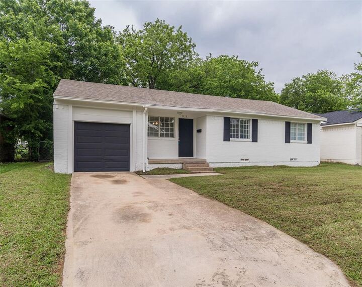 Property Photo:  3433 Moon Drive  TX 75150 