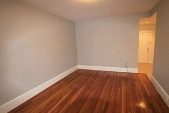 Property Photo:  39 Hemenway St 20  MA 02115 