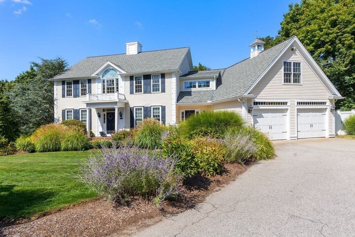Property Photo:  792-A Jerusalem Rd  MA 02025 