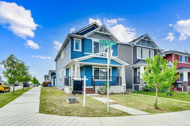 Photo de la propriété:  5 Red Embers Row NE  AB T3N 0R4 