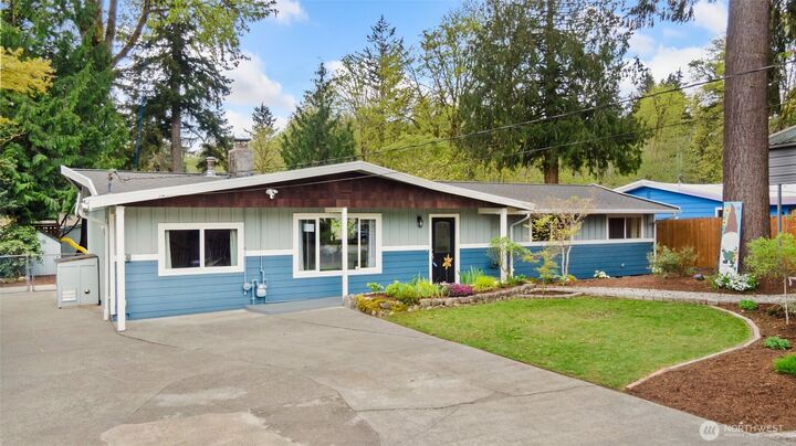 Property Photo: 18445 SE 135th Street WA 98059
