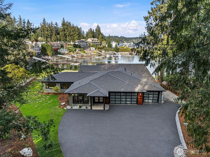 Property Photo:  364  N Shore Blvd  WA 98333 