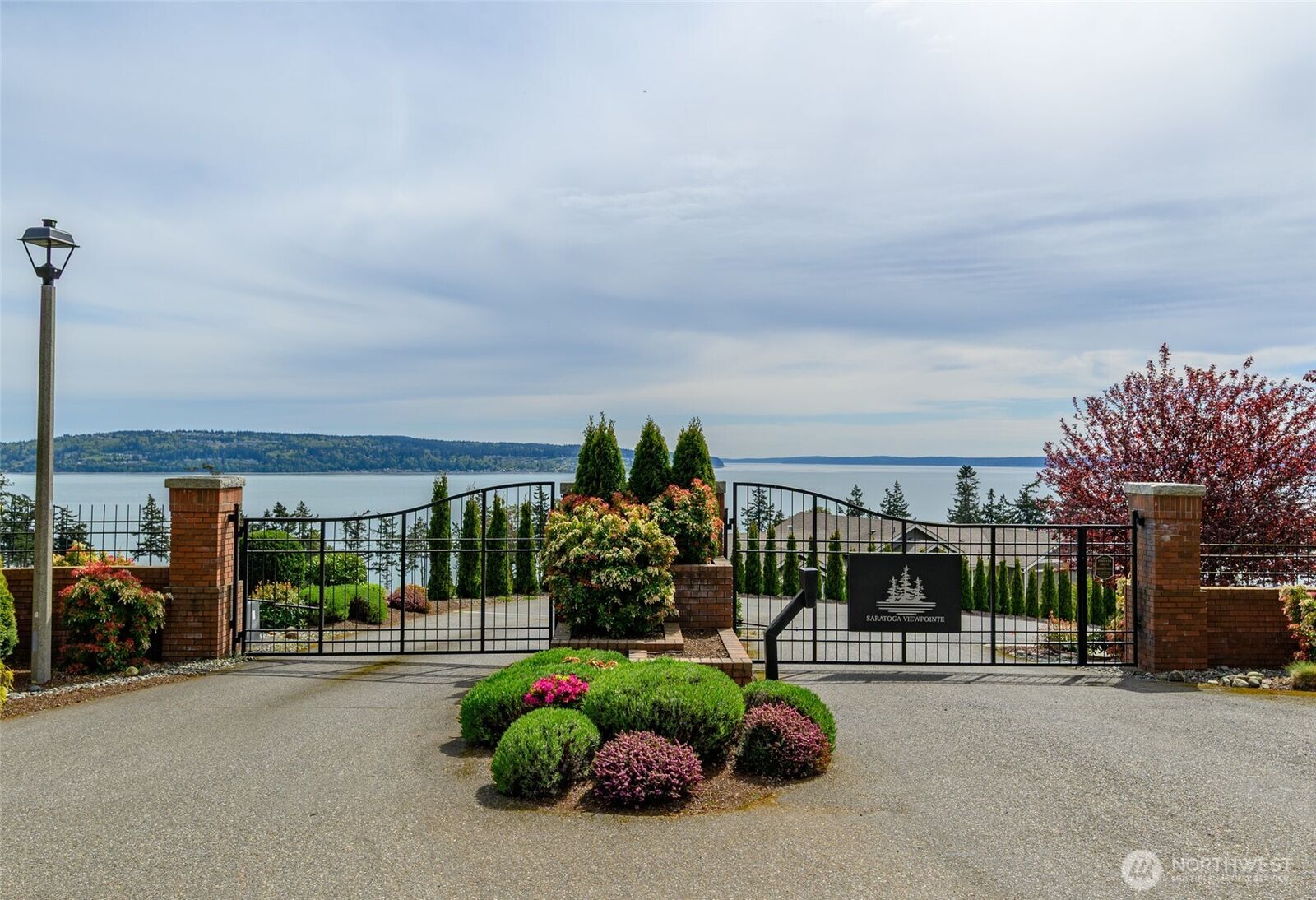 Property Photo:  1418  Sergios View Lane  WA 98277 