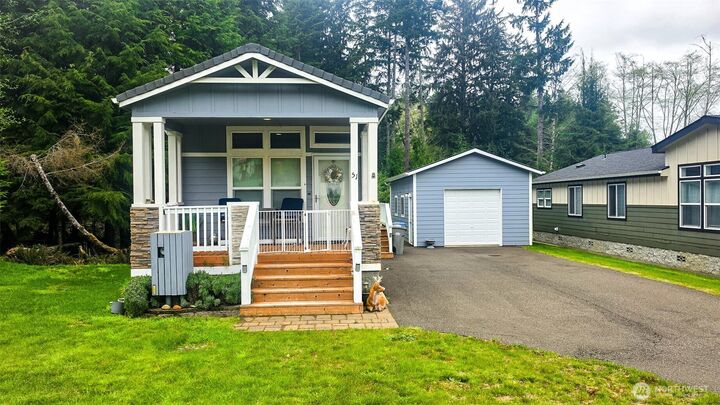 Property Photo:  1019  Stanford Drive 51  WA 98537 