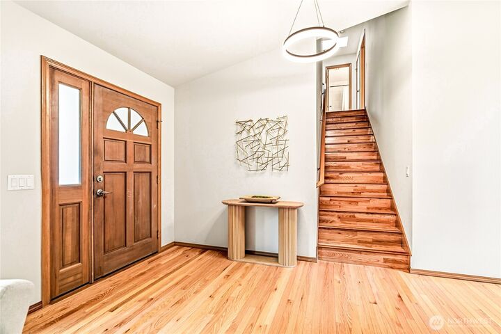 Property Photo:  7116 NE 168th St  WA 98028 