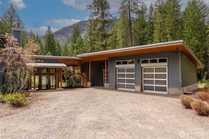 Property Photo:  589  Lost River Road  WA 98833 