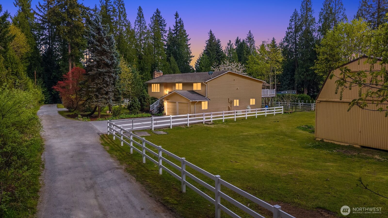 Property Photo:  22603  53rd Avenue SE  WA 98021 