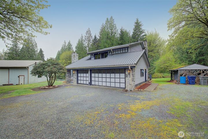 Property Photo:  8924 W Meadow Lake Drive  WA 98290 