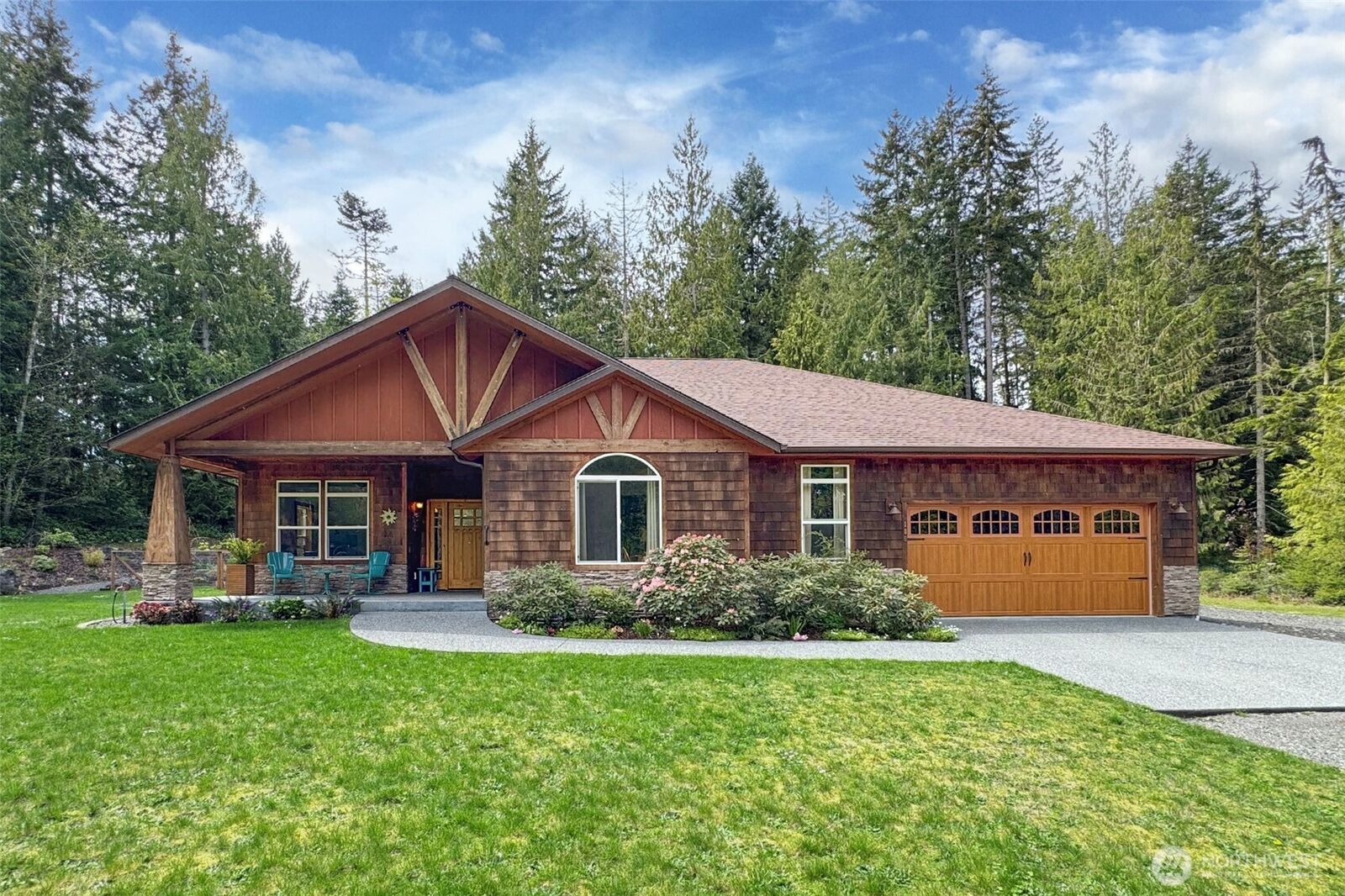 Property Photo:  106  Leda Lane  WA 98363 