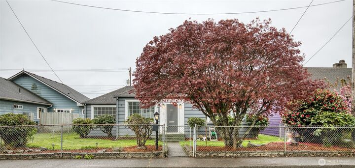 Property Photo: 1509 Cherry Street WA 98520