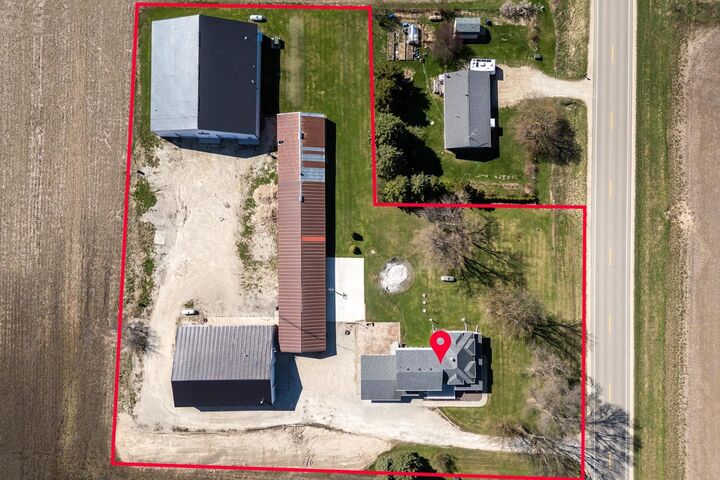 Property Photo:  N7031 County Rd E Road  WI 54971 