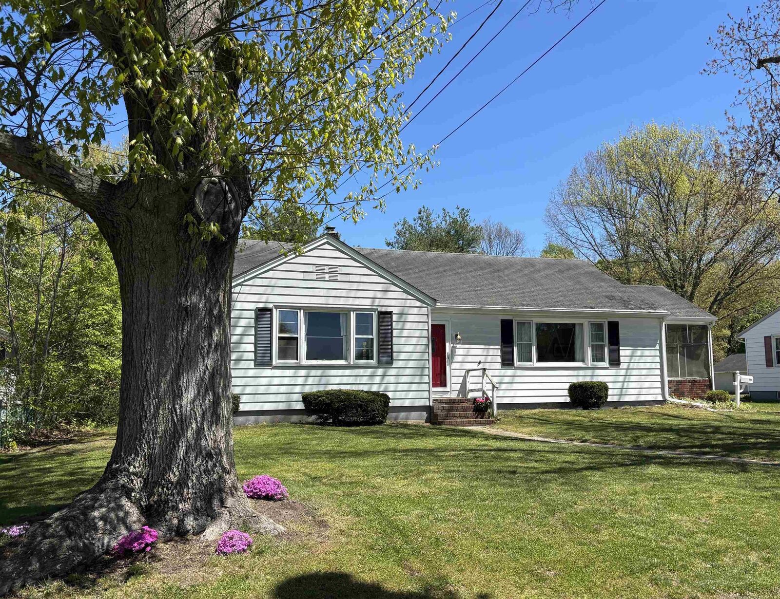 Property Photo: 309 N 4th Street NJ 08037