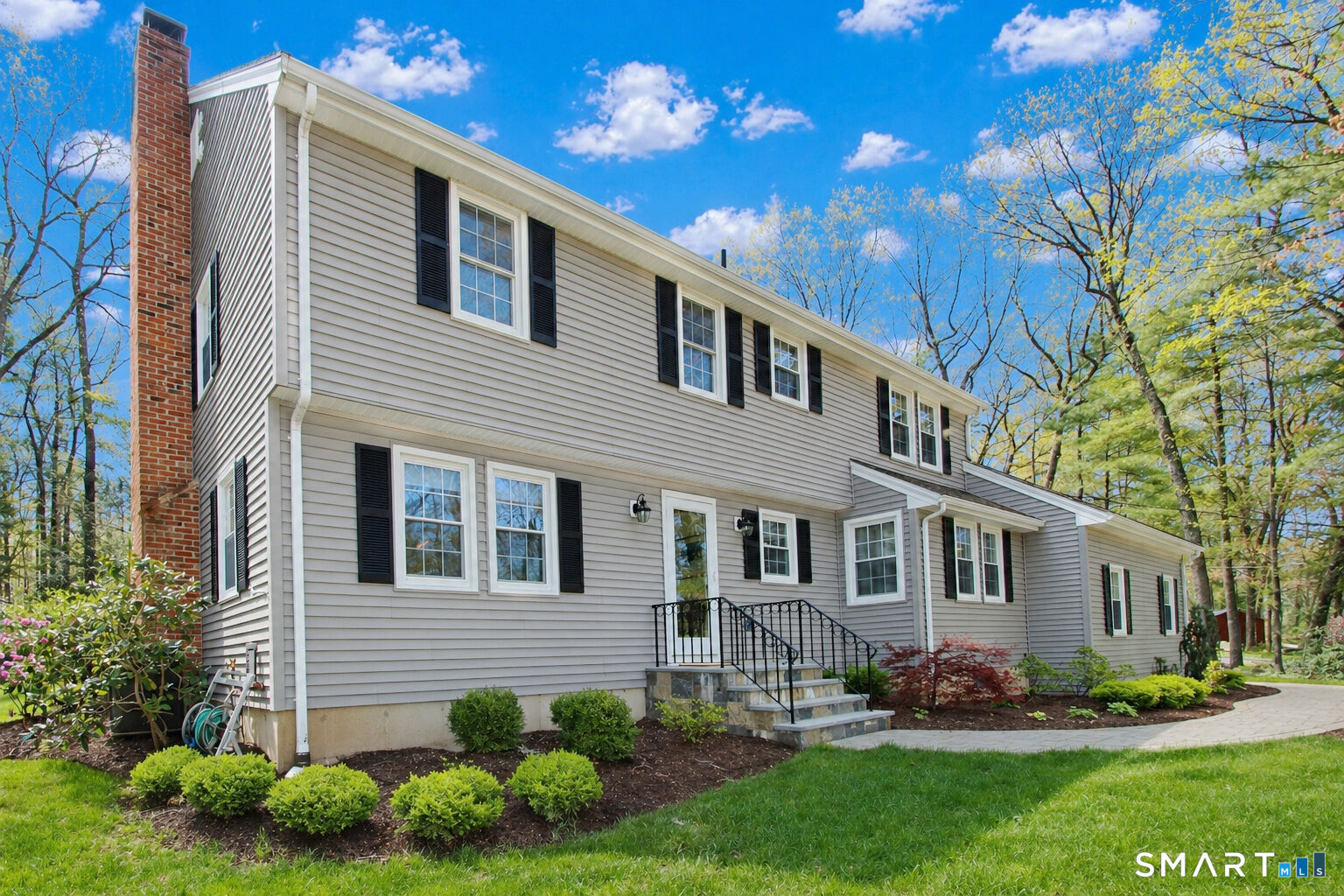 Property Photo:  38 Anvil Drive  CT 06001 