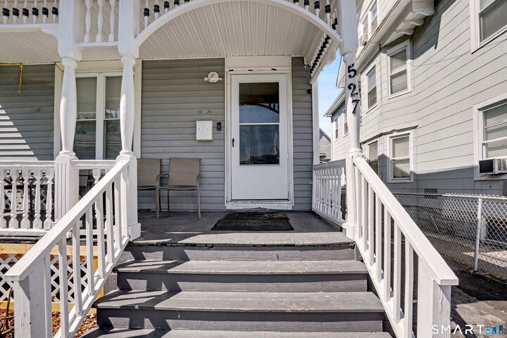 Property Photo:  527 Colorado Avenue  CT 06605 