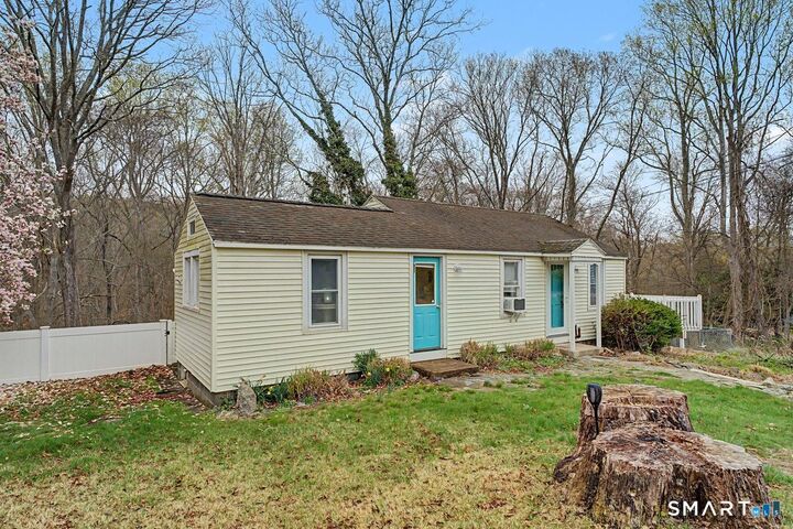 Property Photo: 70 Browns Lane CT 06371