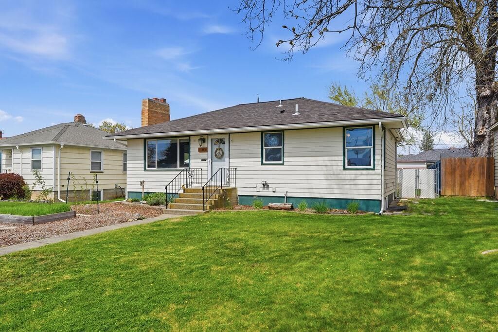 Property Photo:  3808 W Rockwell Ave  WA 99205 