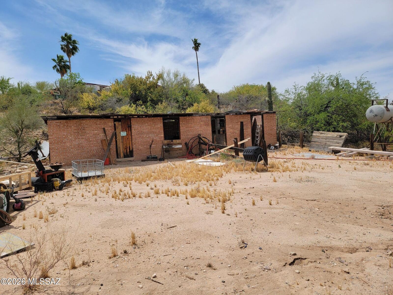 Property Photo:  1940 W Oracle Jaynes Station Road  AZ 85704 
