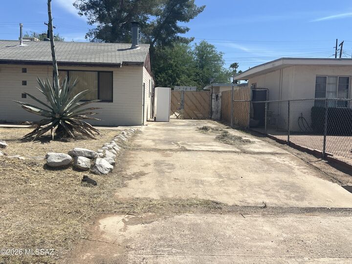 Property Photo:  5038 E Baker Street  AZ 85711 