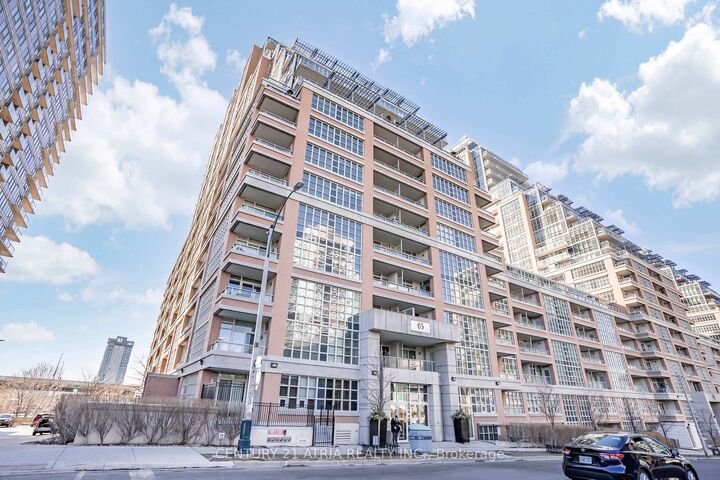 Property Photo:  65 East Liberty Street 1102  ON M6K 3R2 