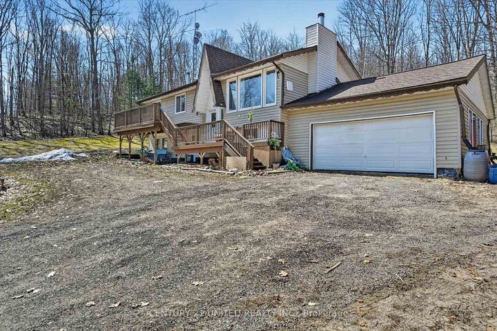 Photo de la propriété:  223 Clark Lake Road  ON K0L 1C0 